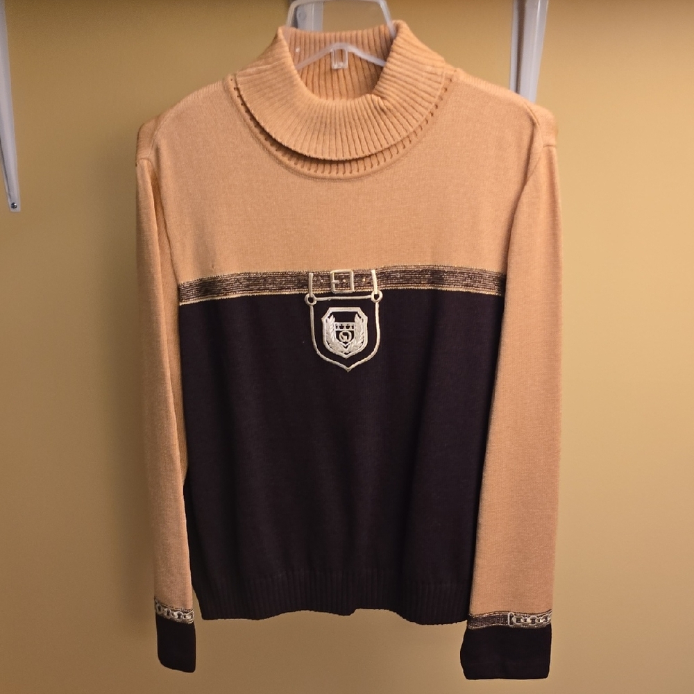 St. John Sport Tan and Brown Sweater